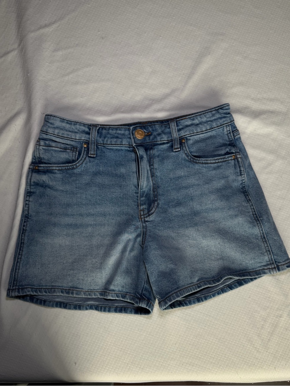 Kut from the Kloth Jane Denim High-Rise Shorts